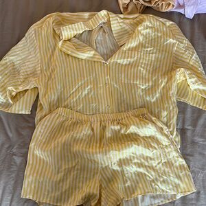 Yellow Striped Women's Sleepwear Set Lunya